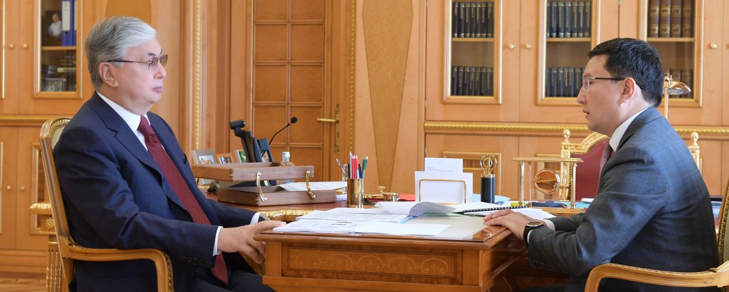 Токаев дал поручение по реализации программы "Бақытты отбасы"