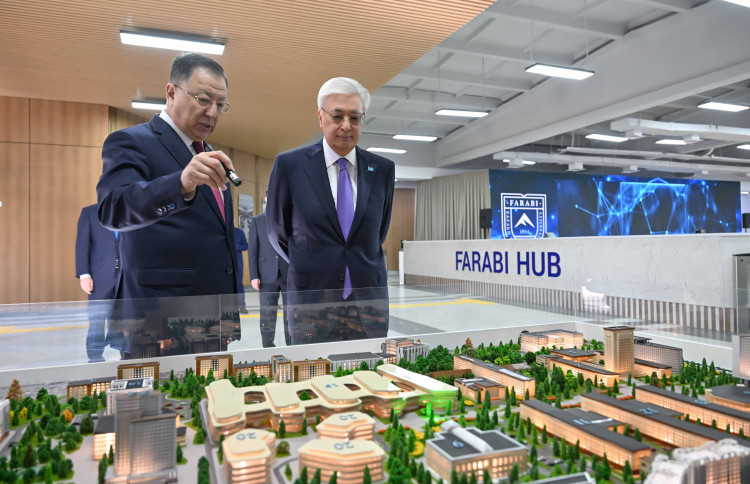 Мемлекет басшысы әл-Фараби атындағы Қазақ ұлттық университетіне барды