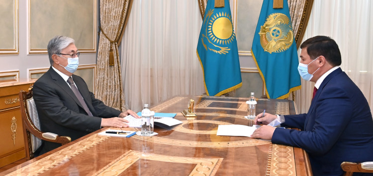 Глава государства принял акима Кызылординской области Нурлыбека Налибаева