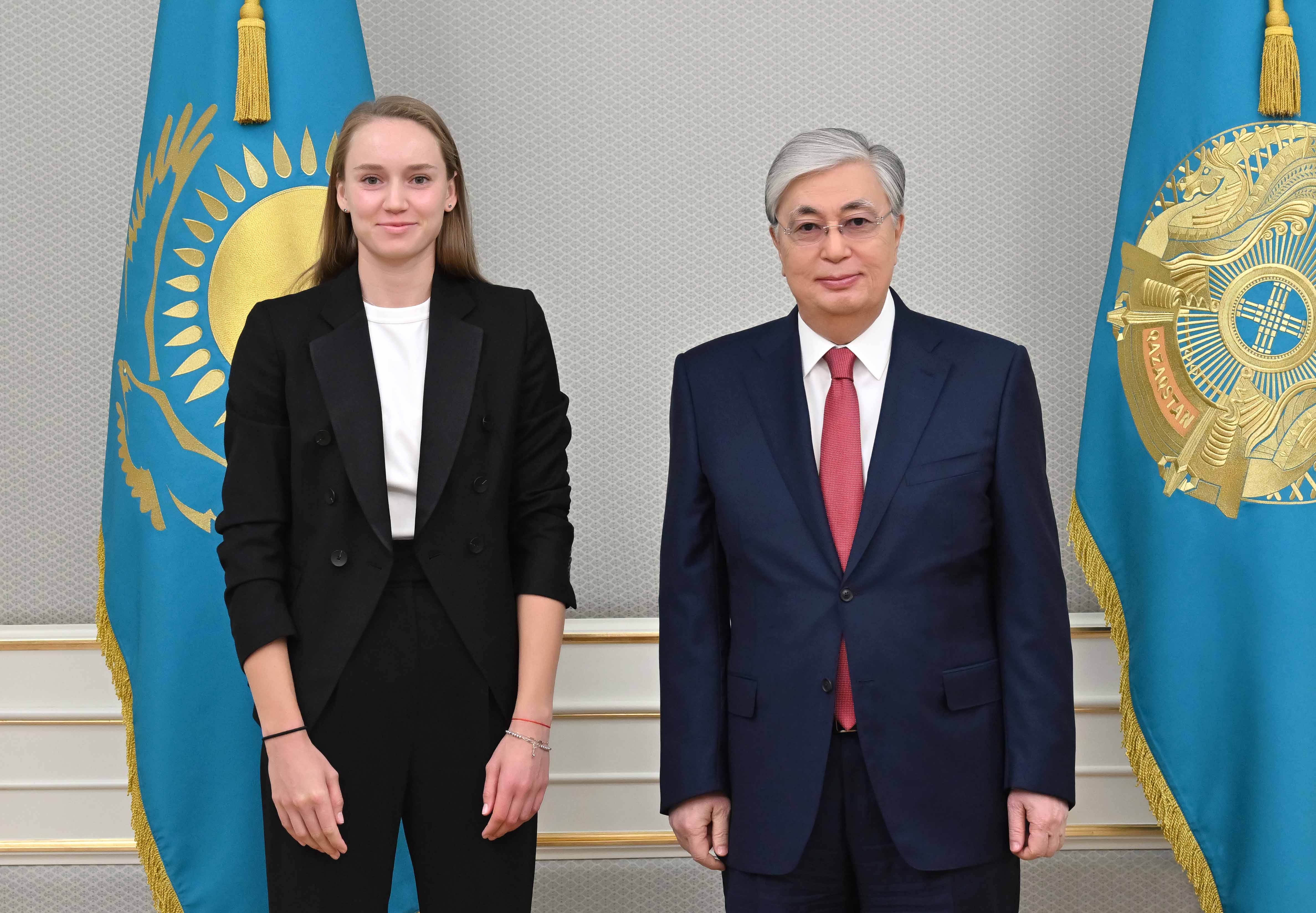 Глава государства принял теннисистку Елену Рыбакину — Официальный сайт  Президента Республики Казахстан