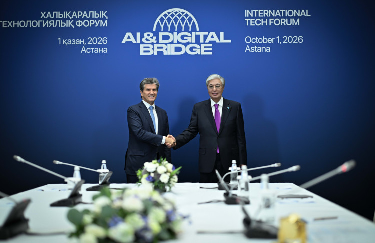 President Kassym-Jomart Tokayev Receives Chairman and CEO of General Atlantic William Ford