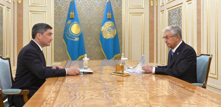Глава государства принял Премьер-министра Олжаса Бектенова